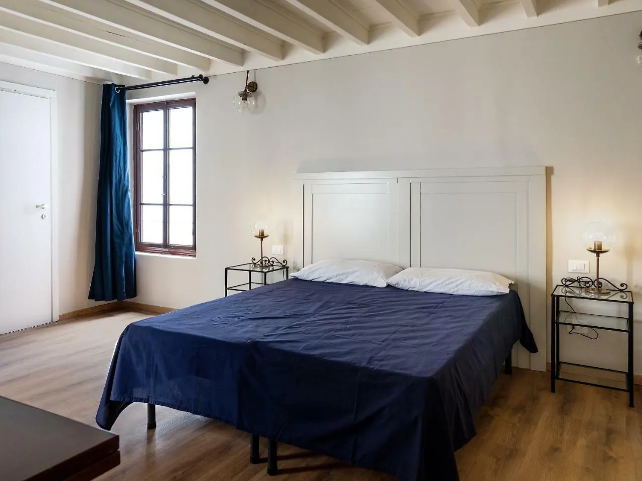 ** Bed & Breakfast B&B Stupido Hotel Florence Italy